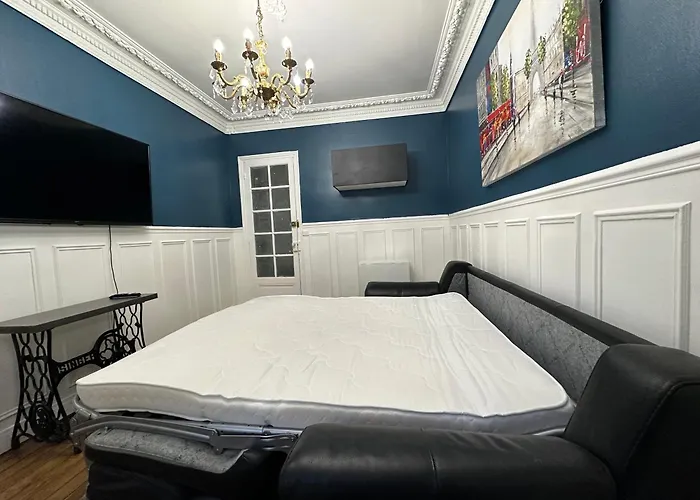 Calme Pres De La Παρίσι
